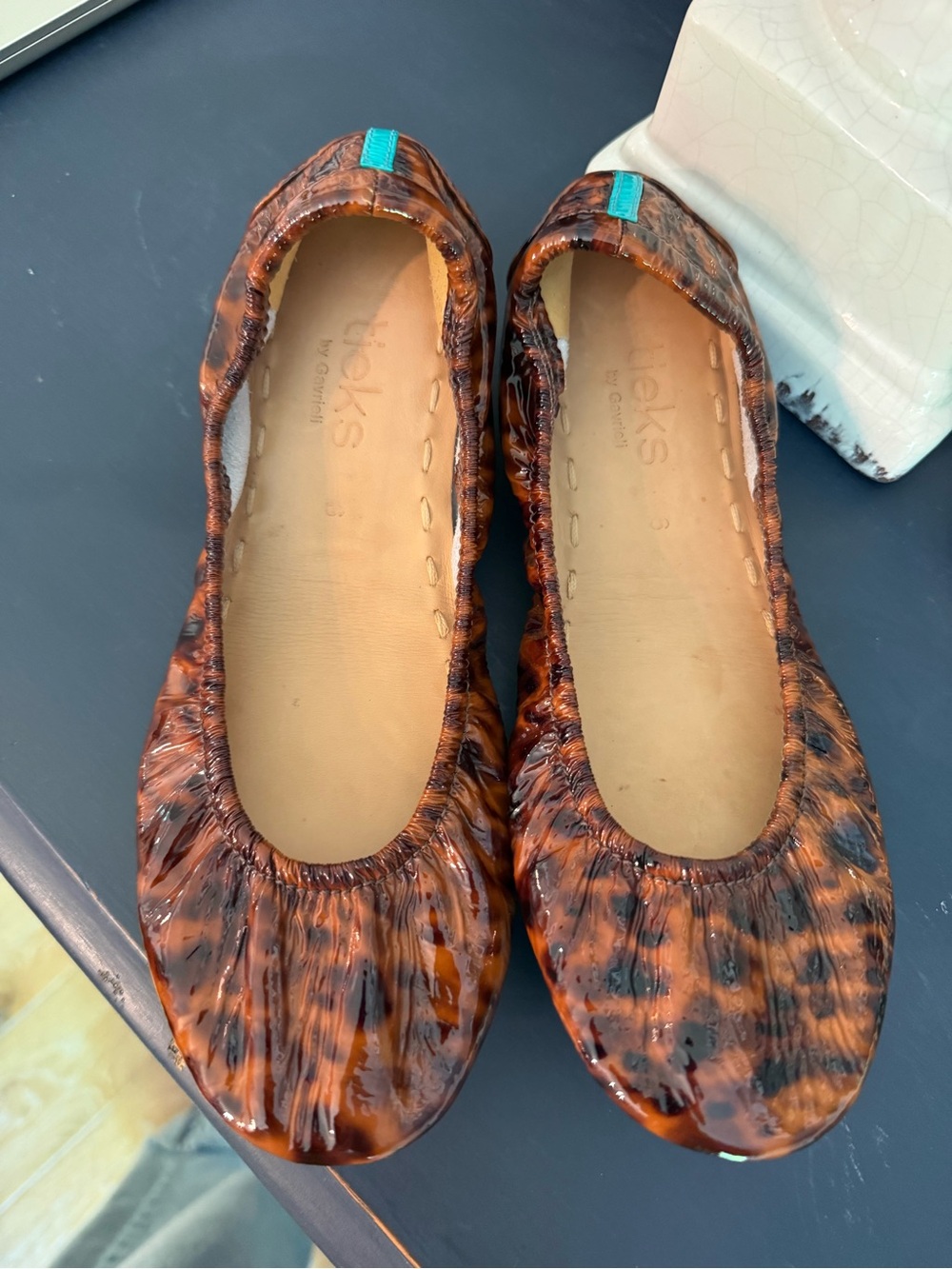 Tieks Tortoiseshell Ballet Flat with Teal Sole - Picture 3 of 8